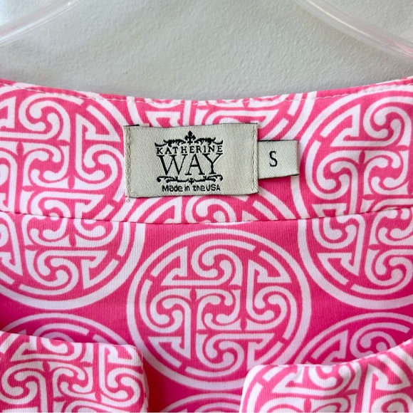 Katherine Way Hampton sleeveless tunic dress with pink medallion print - Picture 5 of 8